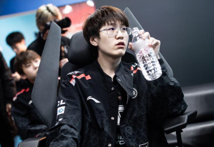 业生涯以稳 业生涯以稳