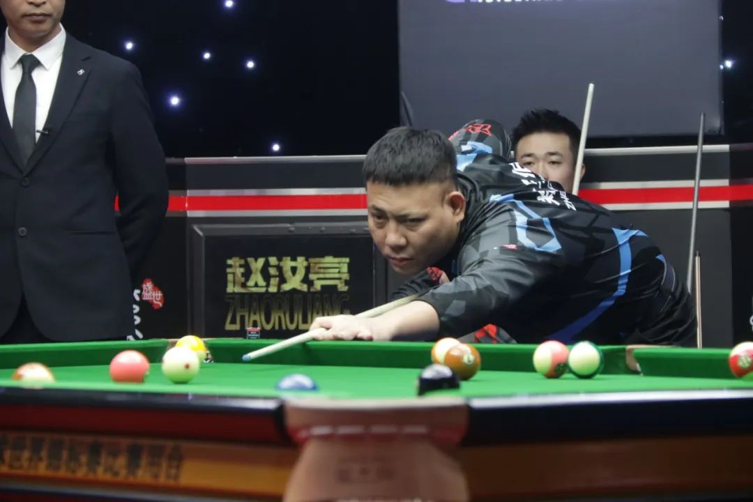 而是专注于 而是专注于